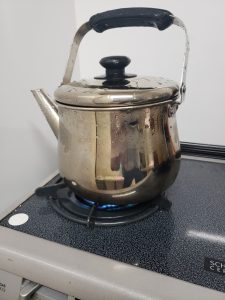 麦茶を沸かす